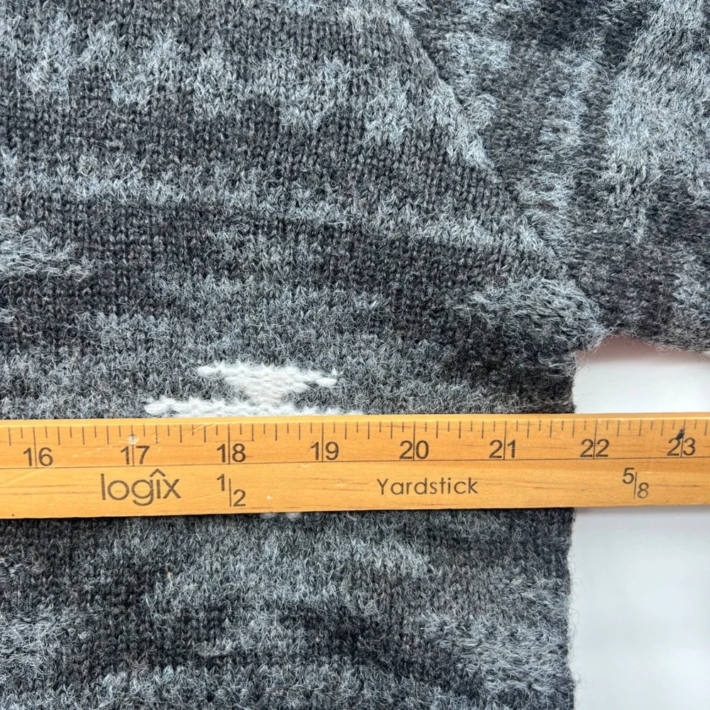 American Eagle Outfitters Men Wool‎ Hoodie Sweater Fair Isle Gray Size M Pockets